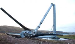 The Snarraness Proven Energy P35-2 wind turbine, whose mast snapped during last month's gales, will not have its problems resolved by the solution proposed by VG Energy.