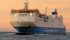 The NorthLink ferry Hrossey approaching Lerwick - Photo: Shetland News