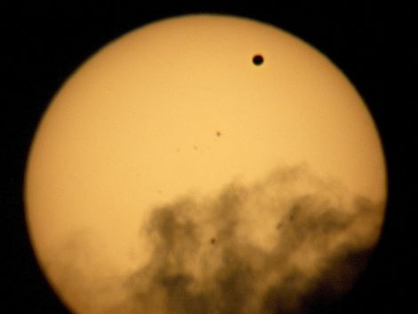 One of Chris Brown's many pictures of the transit taken from Dales Voe.