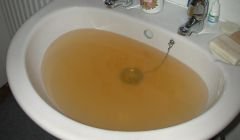 The quality of the top water at Lunna House on Monday night - Photo: Shetland News