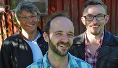 This year, Jes Kroman (left) visits the festival with his latest project, the Fionia Stringband.