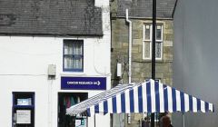 130509 living lerwick market stall