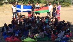 Malawi/Shetland flags exchange - Photo: Team Malawi