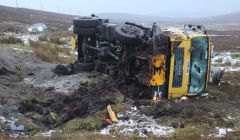 The council gritting truck that skidded on ice and left the road heading north on the Lang Kames on Wednesday morning. Photo Shetnews