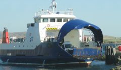 Island commuters can again expect travel disruptions - Photo: ShetNews