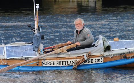 North Sea adventurer Ragnar Thorseth arrives in Lerwick harbour on Thursday evening. Photo Ian Leask
