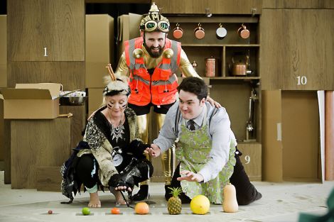 Frances Morrison, Allen Stuart Semple and Andrew McTaggart in the Spring tour of Kido Scottish Opera 2015 - Photo: Mark Hamilton