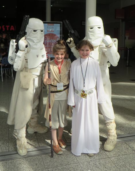 Star Wars fans Faye Anderson and Lori Sutherland.
