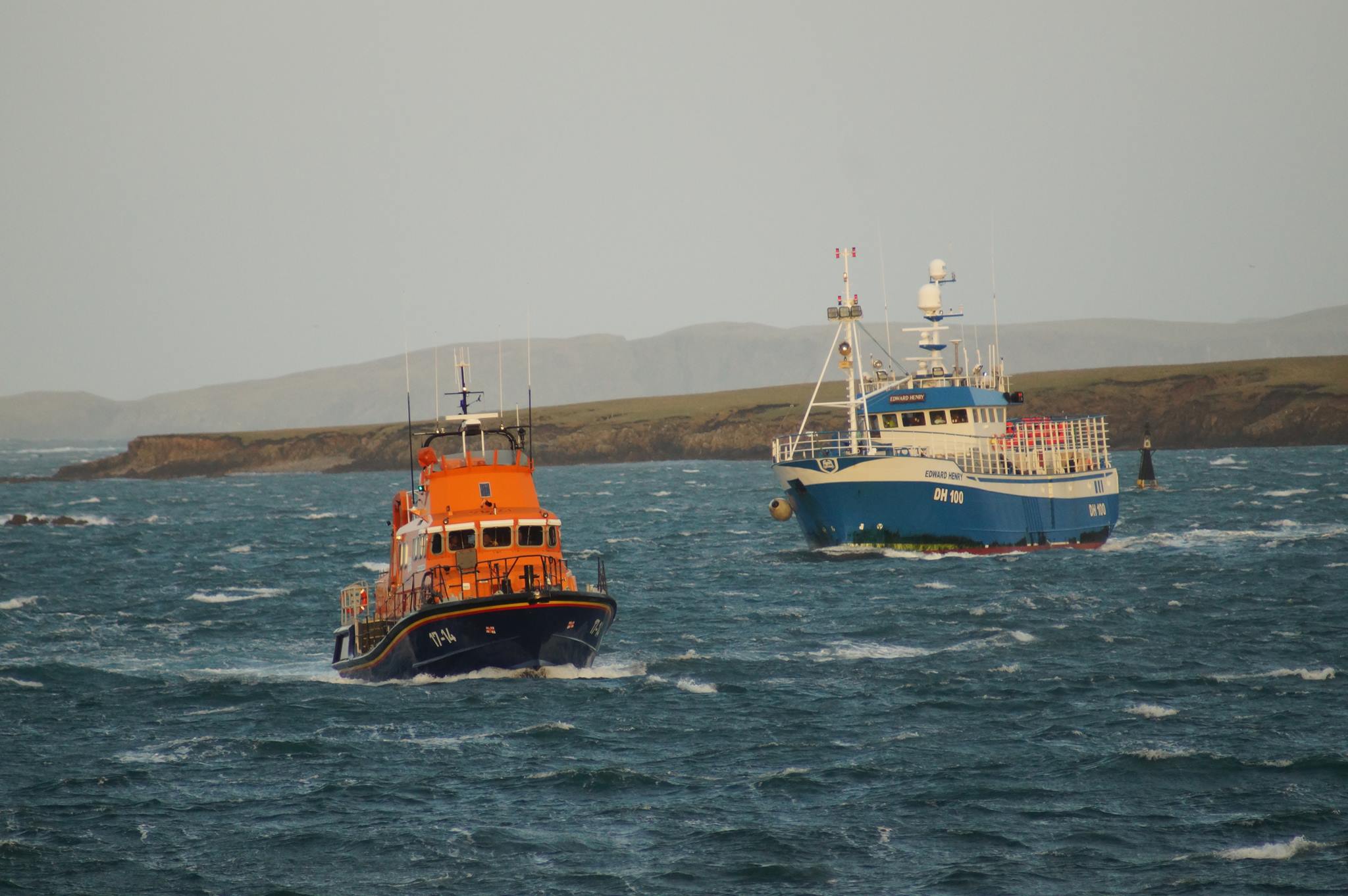 Flooded crab boat arrives safely in Scalloway