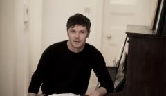 Idlewild's Roddy Woomble released his latest solo album The Deluder in early September.