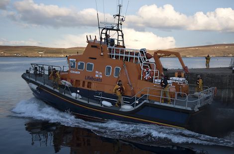 Lerwick lifeboat leaving its berth in a hurry on Wednesday evening. Photo: David Spence