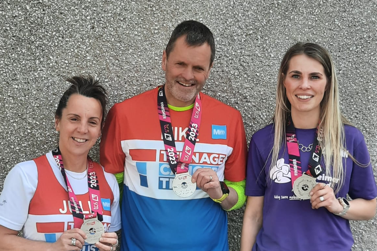Brae High School staff raise thousands by running London Marathon - Vimarsana News
