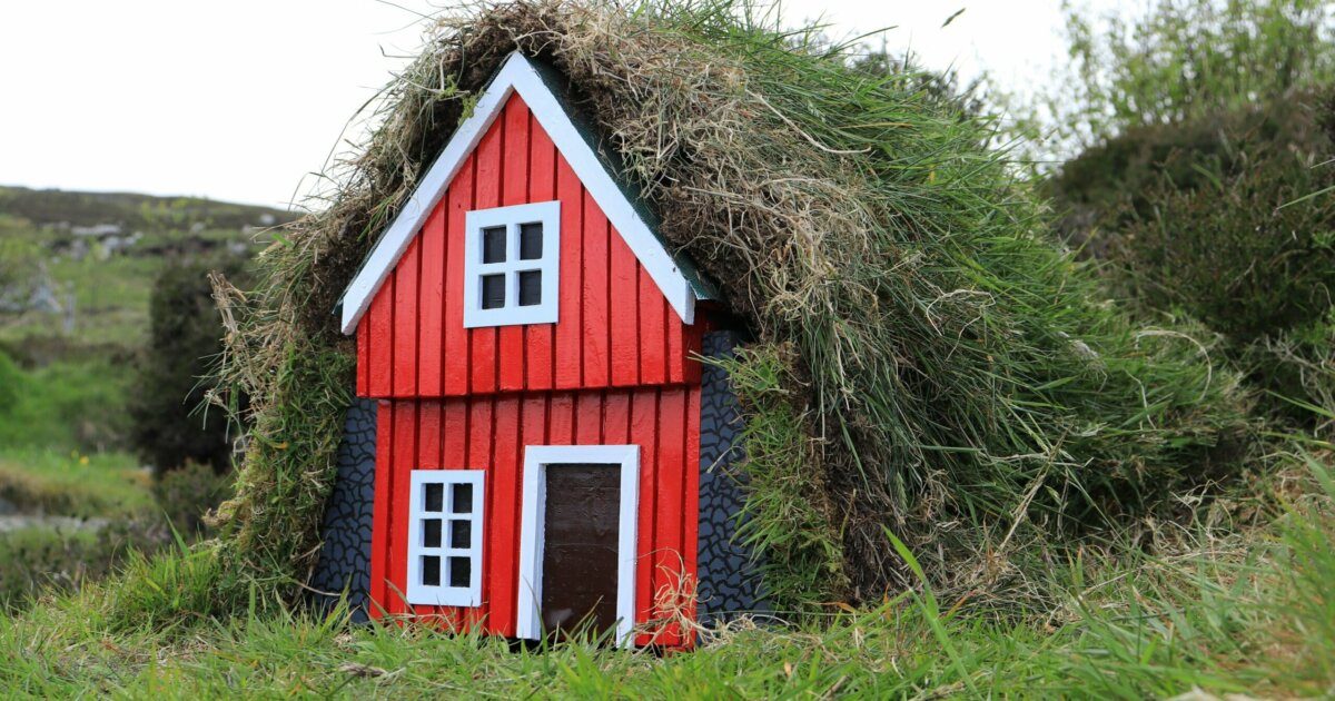 Icelandic elf house catches the eye - Vimarsana News