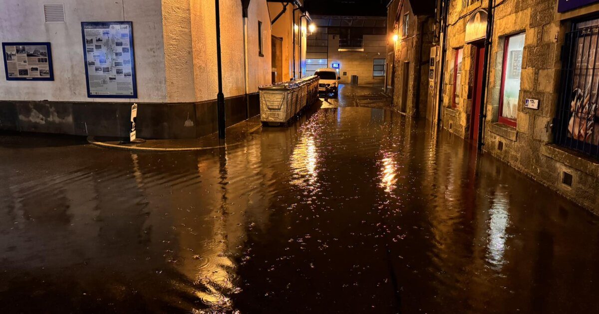 Business loses stock after flooding at Harrison Square - Vimarsana News
