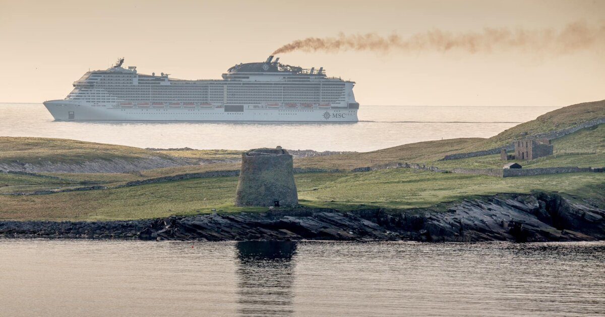 Largest cruise ship yet arrives in Lerwick - Vimarsana News