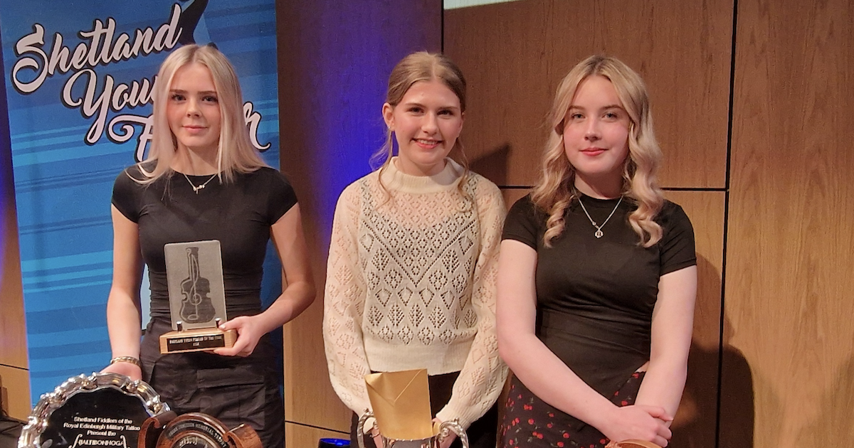 Musical talent shines at young fiddler of the year competition ...