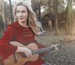 Edinburgh-based folk singer Heidi Talbot.